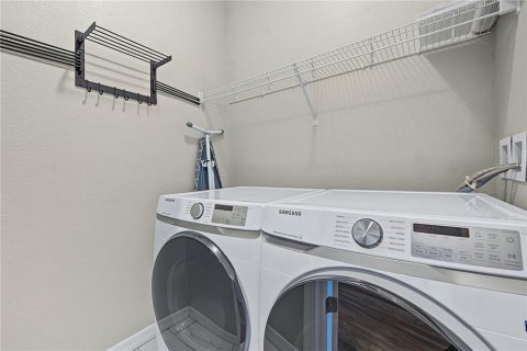 Touwnhouse à vendre à Tarpon Springs, Floride: 3 chambres, 169.83 m2 № 2418996 - photo 29