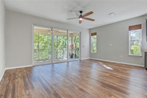 Touwnhouse à vendre à Tarpon Springs, Floride: 3 chambres, 169.83 m2 № 2418996 - photo 8