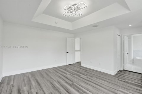 House in Davie, Florida 4 bedrooms, 197.32 sq.m. № 2063686 - photo 19