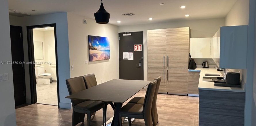 Condominio en Hollywood, Florida, 1 dormitorio № 1475539
