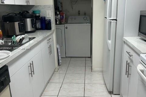 Adosado en alquiler en Davie, Florida, 3 dormitorios, 133.78 m2 № 2072234 - foto 6