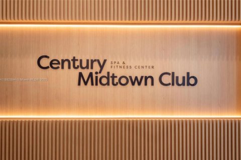 Condo in Doral, Florida, 2 bedrooms  № 1931983 - photo 7