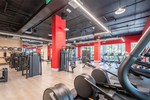 Condo in Doral, Florida, 2 bedrooms  № 1931983 - photo 5