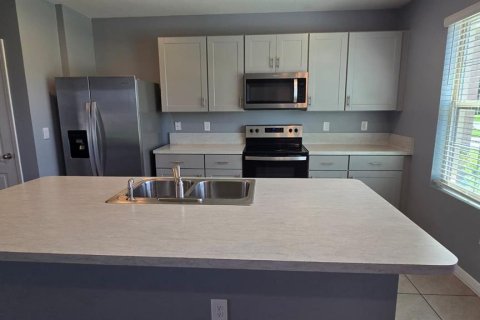 Touwnhouse à Kissimmee, Floride 3 chambres, 145.76 m2 № 2359040