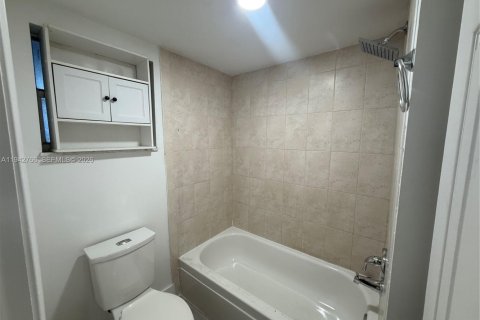 Copropriété à louer à Davie, Floride: 2 chambres, 89.19 m2 № 1999167 - photo 17