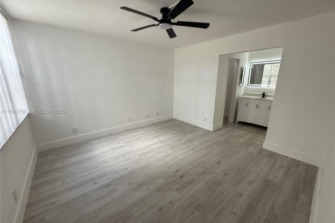 Copropriété à louer à Davie, Floride: 2 chambres, 89.19 m2 № 1999167 - photo 12