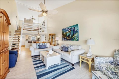 Condo in Englewood, Florida, 2 bedrooms  № 1746810 - photo 9