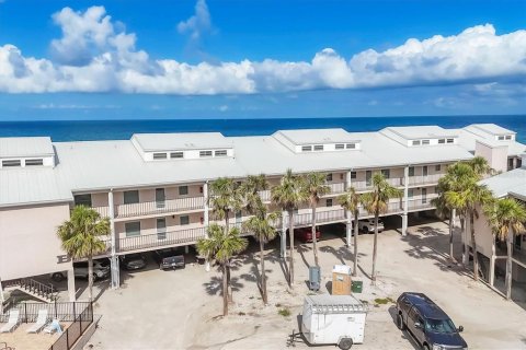 Condo in Englewood, Florida, 2 bedrooms  № 1746810 - photo 30