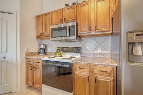 Condo in Sarasota, Florida, 2 bedrooms  № 1823259 - photo 16