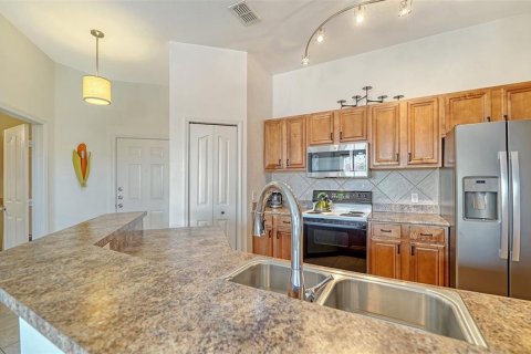 Condominio en venta en Sarasota, Florida, 2 dormitorios, 104.7 m2 № 1823259 - foto 14