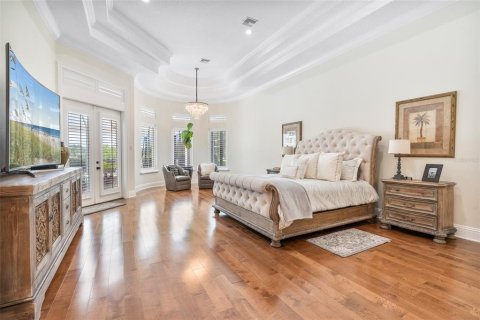House in Windermere, Florida 5 bedrooms, 708.01 sq.m. № 1793033 - photo 9