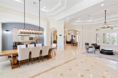 House in Windermere, Florida 5 bedrooms, 708.01 sq.m. № 1793033 - photo 6