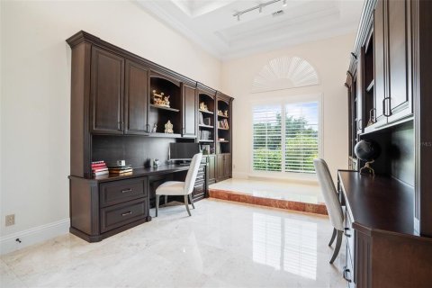 House in Windermere, Florida 5 bedrooms, 708.01 sq.m. № 1793033 - photo 12