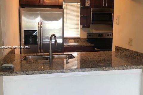 Copropriété à vendre à Coral Springs, Floride: 2 chambres, 71.35 m2 № 1995772 - photo 6