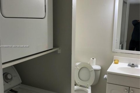 Снять в аренду кондоминиум в Майами, Флорида 2 спальни, 103.49м2, № 2079077 - фото 8