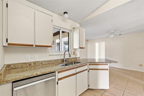 Купить виллу или дом в Делтона, Флорида 3 комнаты, 125.6м2, № 2430459 - фото 3