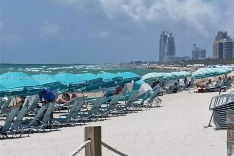 Condominio en venta en Miami Beach, Florida, 52.58 m2 № 1868550 - foto 25
