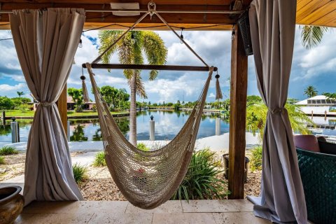 Villa ou maison à louer à Fort Lauderdale, Floride: 5 chambres, 317.08 m2 № 2245717 - photo 22