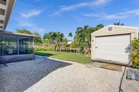 Casa en alquiler en Dania Beach, Florida, 4 dormitorios, 179.3 m2 № 1921214 - foto 26