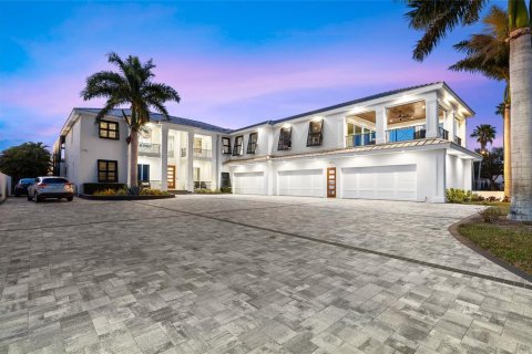 Casa en Safety Harbor, Florida 5 dormitorios, 928.74 m2 № 2106723