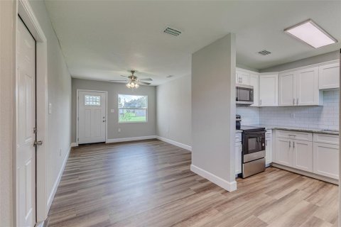 Casa en venta en Bartow, Florida, 3 dormitorios, 80.27 m2 № 1370051 - foto 5