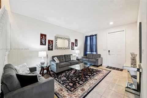 Купить таунхаус в Хайалиа, Флорида 4 спальни, 178.47м2, № 2060804 - фото 15