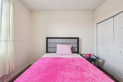 Купить таунхаус в Хайалиа, Флорида 4 спальни, 178.47м2, № 2060804 - фото 26