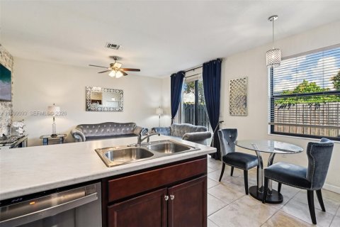 Купить таунхаус в Хайалиа, Флорида 4 спальни, 178.47м2, № 2060804 - фото 20