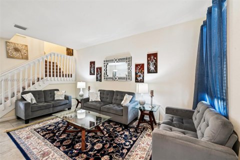 Купить таунхаус в Хайалиа, Флорида 4 спальни, 178.47м2, № 2060804 - фото 12