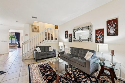 Купить таунхаус в Хайалиа, Флорида 4 спальни, 178.47м2, № 2060804 - фото 16