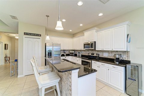 House in Parrish, Florida 2 bedrooms, 146.23 sq.m. № 2429518 - photo 29