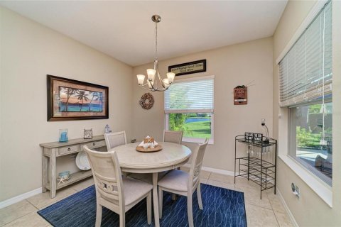 House in Parrish, Florida 2 bedrooms, 146.23 sq.m. № 2429518 - photo 7