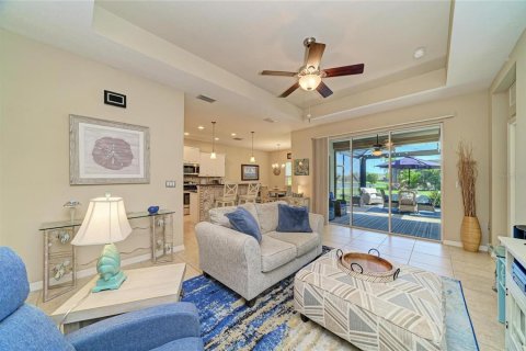 House in Parrish, Florida 2 bedrooms, 146.23 sq.m. № 2429518 - photo 24