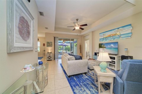 House in Parrish, Florida 2 bedrooms, 146.23 sq.m. № 2429518 - photo 23