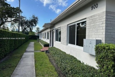 Apartamento en alquiler en Miami, Florida, 1 dormitorio, 53.42 m2 № 1952083 - foto 4