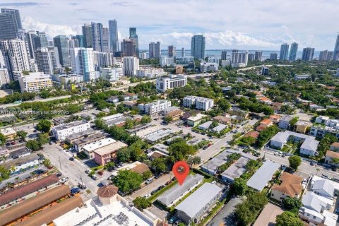 Apartamento en alquiler en Miami, Florida, 1 dormitorio, 53.42 m2 № 1952083 - foto 3