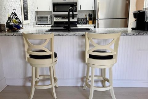 Condo in Haines City, Florida, 1 bedroom  № 1550406 - photo 8