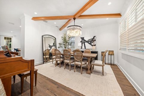 Villa ou maison à vendre à Tampa, Floride: 4 chambres, 277.78 m2 № 2342496 - photo 6
