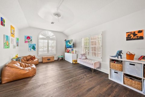 Villa ou maison à vendre à Tampa, Floride: 4 chambres, 277.78 m2 № 2342496 - photo 24