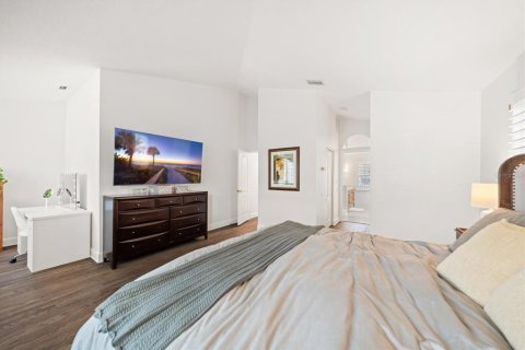Villa ou maison à vendre à Tampa, Floride: 4 chambres, 277.78 m2 № 2342496 - photo 16