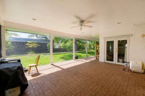 Casa en venta en Homestead, Florida, 3 dormitorios, 233.37 m2 № 2244884 - foto 25