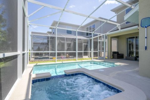 House in Davenport, Florida 5 bedrooms, 286.23 sq.m. № 1562065 - photo 12