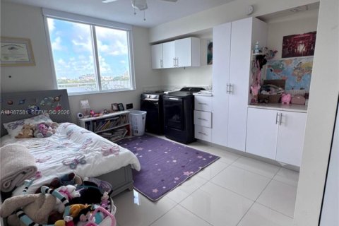 Купить кондоминиум в Майами, Флорида 2 спальни, 94.95м2, № 2048903 - фото 18