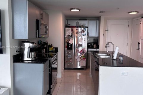 Купить кондоминиум в Майами, Флорида 2 спальни, 94.95м2, № 2048903 - фото 21