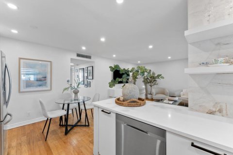 Copropriété à vendre à Pompano Beach, Floride: 2 chambres, 84.54 m2 № 2439383 - photo 12