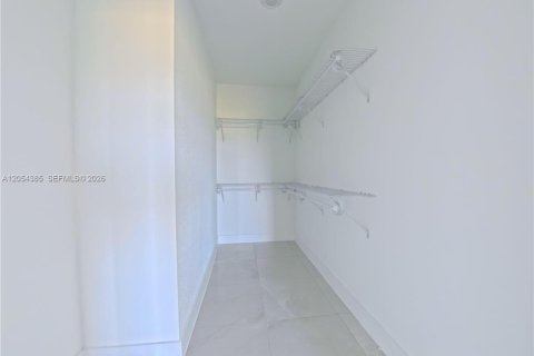 Купить виллу или дом в Флорида-Сити, Флорида 5 спален, 168.15м2, № 2259927 - фото 22