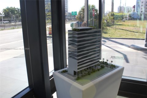 Купить коммерческую недвижимость в Авентура, Флорида № 2035305 - фото 9