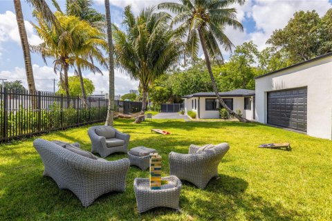 Casa en venta en Miami, Florida, 4 dormitorios, 151.52 m2 № 1821850 - foto 5