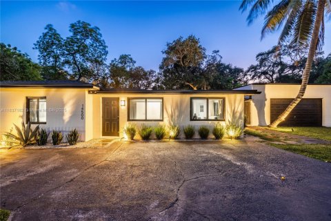 Casa en venta en Miami, Florida, 4 dormitorios, 151.52 m2 № 1821850 - foto 29