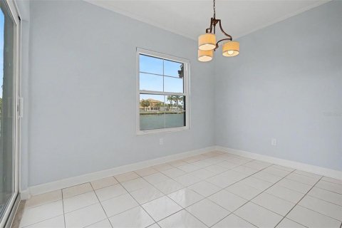 Copropriété à vendre à Treasure Island, Floride: 2 chambres, 93.83 m2 № 2322382 - photo 11